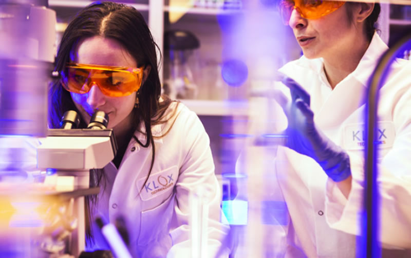 在《Science Direct》上發(fā)表文章“光生物調(diào)節(jié)在急性二度燒傷治療中的作用"